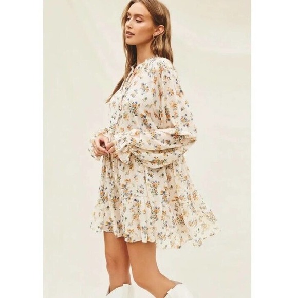 Vici Dress Large Women Long‎ Sleeve Boho Floral Swing Ivory Tiered Ruffle Neck - Picture 13 of 13